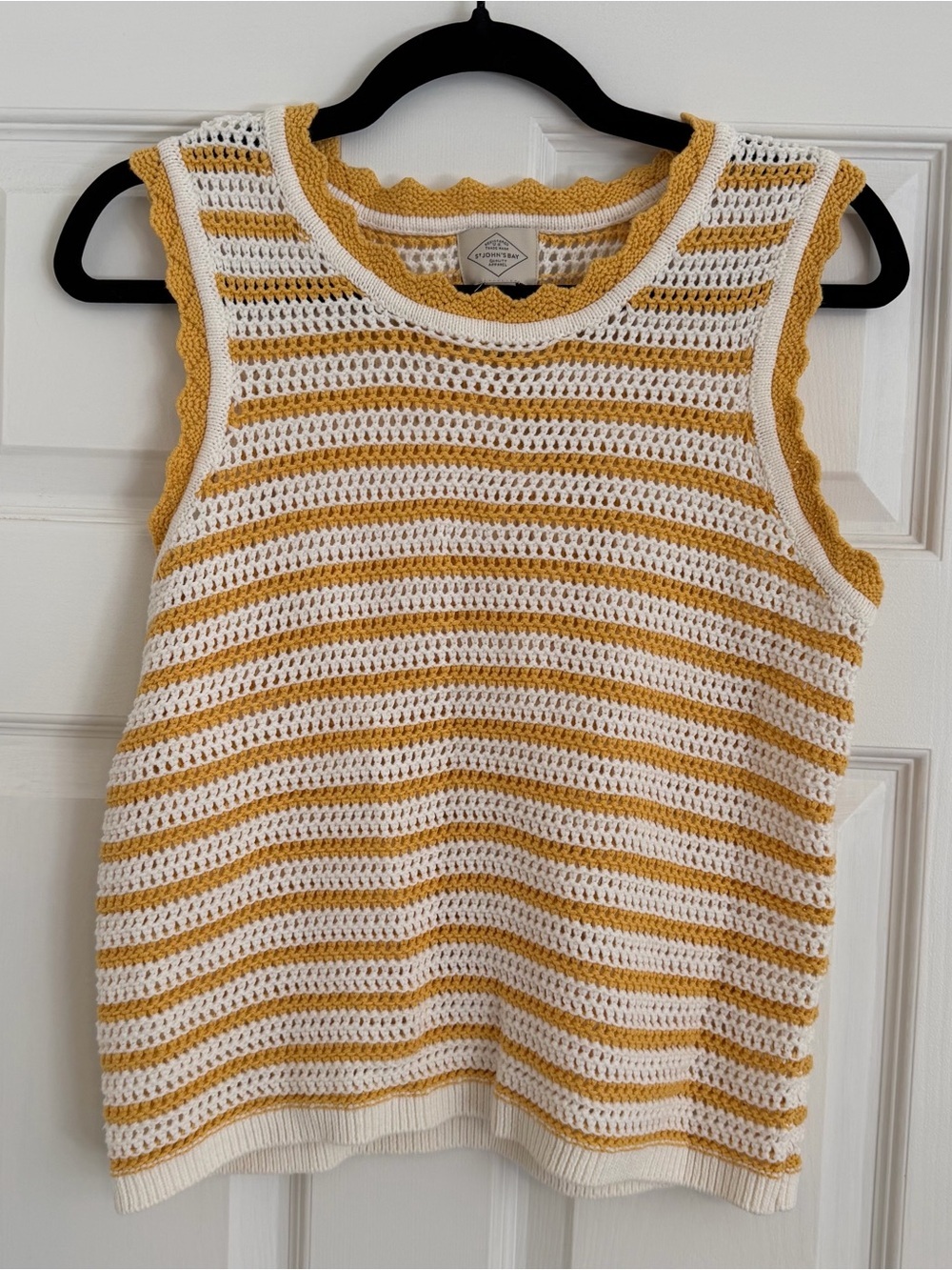 St. John’s Bay Crochet Knit Tank Top Mustard Yellow White Striped Size M